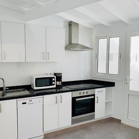 Apartamentos Zalabar Tías Екстериор снимка
