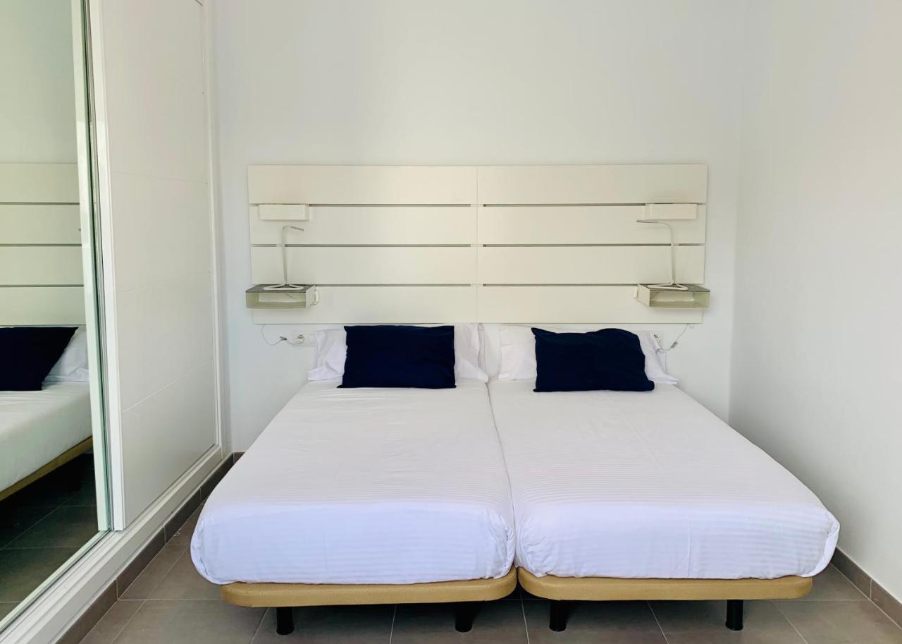 Apartamentos Zalabar Tías Екстериор снимка