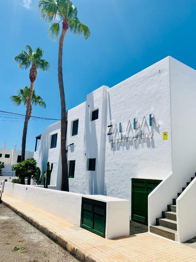 Apartamentos Zalabar Tías Екстериор снимка